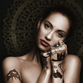 Porcelain Black