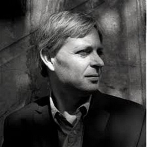 Jonathan Coe