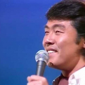 Hiroshi Itsuki